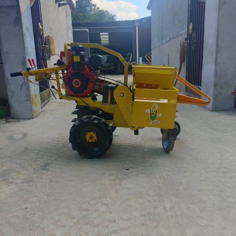 Tani mini kombajn do zbioru ku – Combine Harvester Mini recenzja i cena